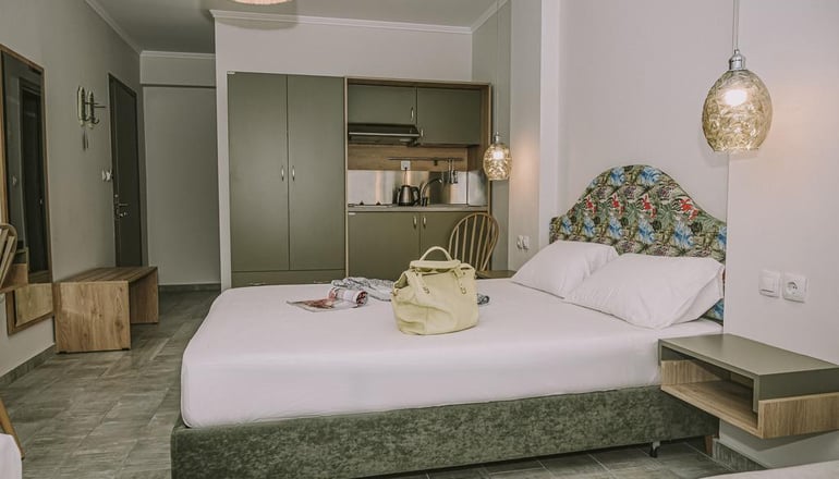 Parthenon Art Executive Wing